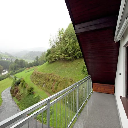With Garden Apartment *